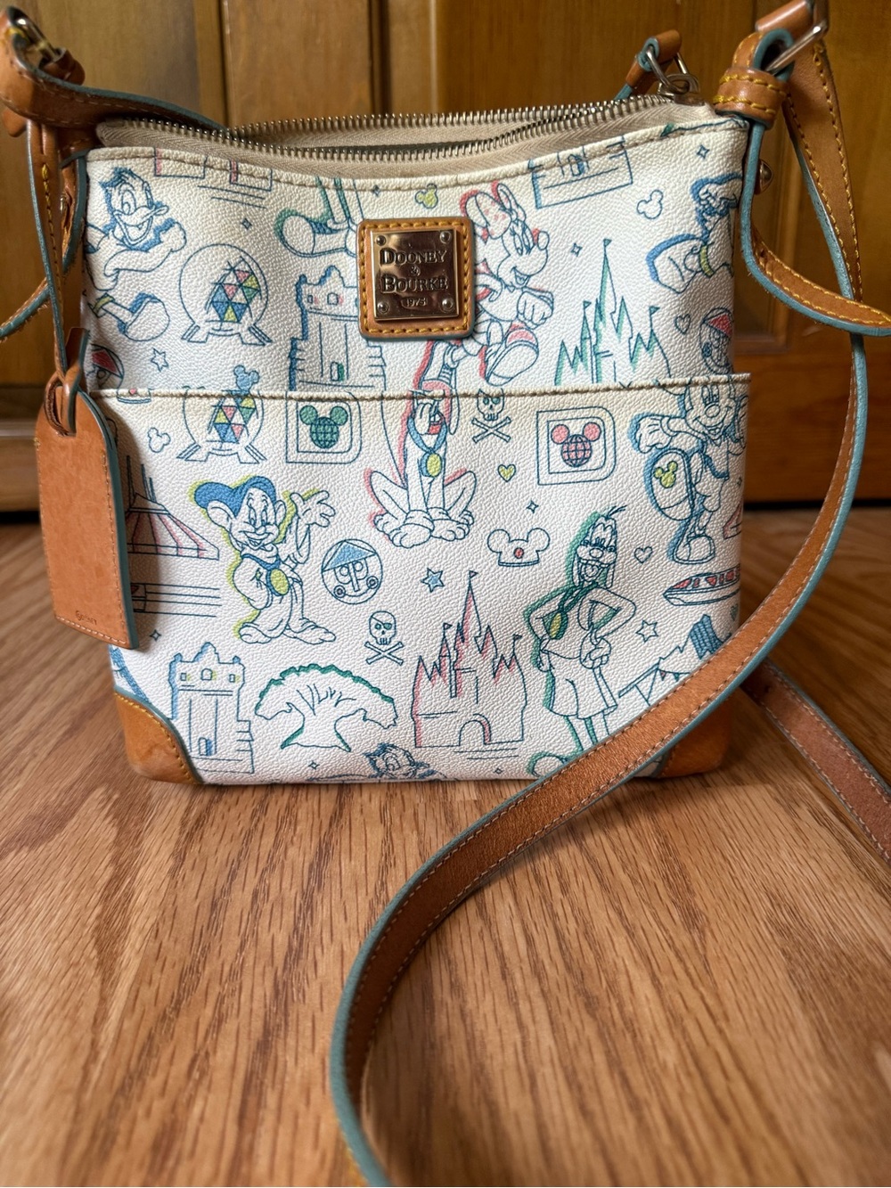 2017 WDW Marathon Cross Body Purse